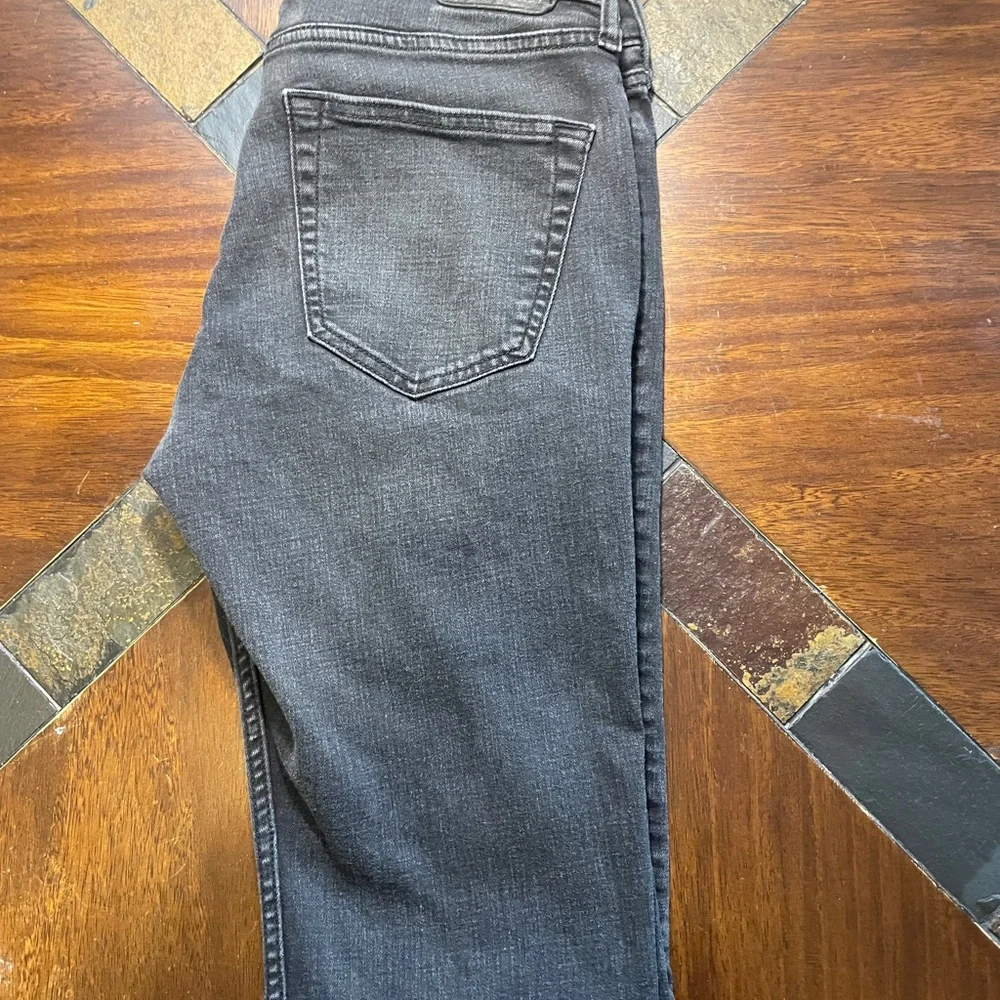 Abercrombie & Fitch, Washed Black Langdon Slim Stretch Jeans Size 31W 30L.